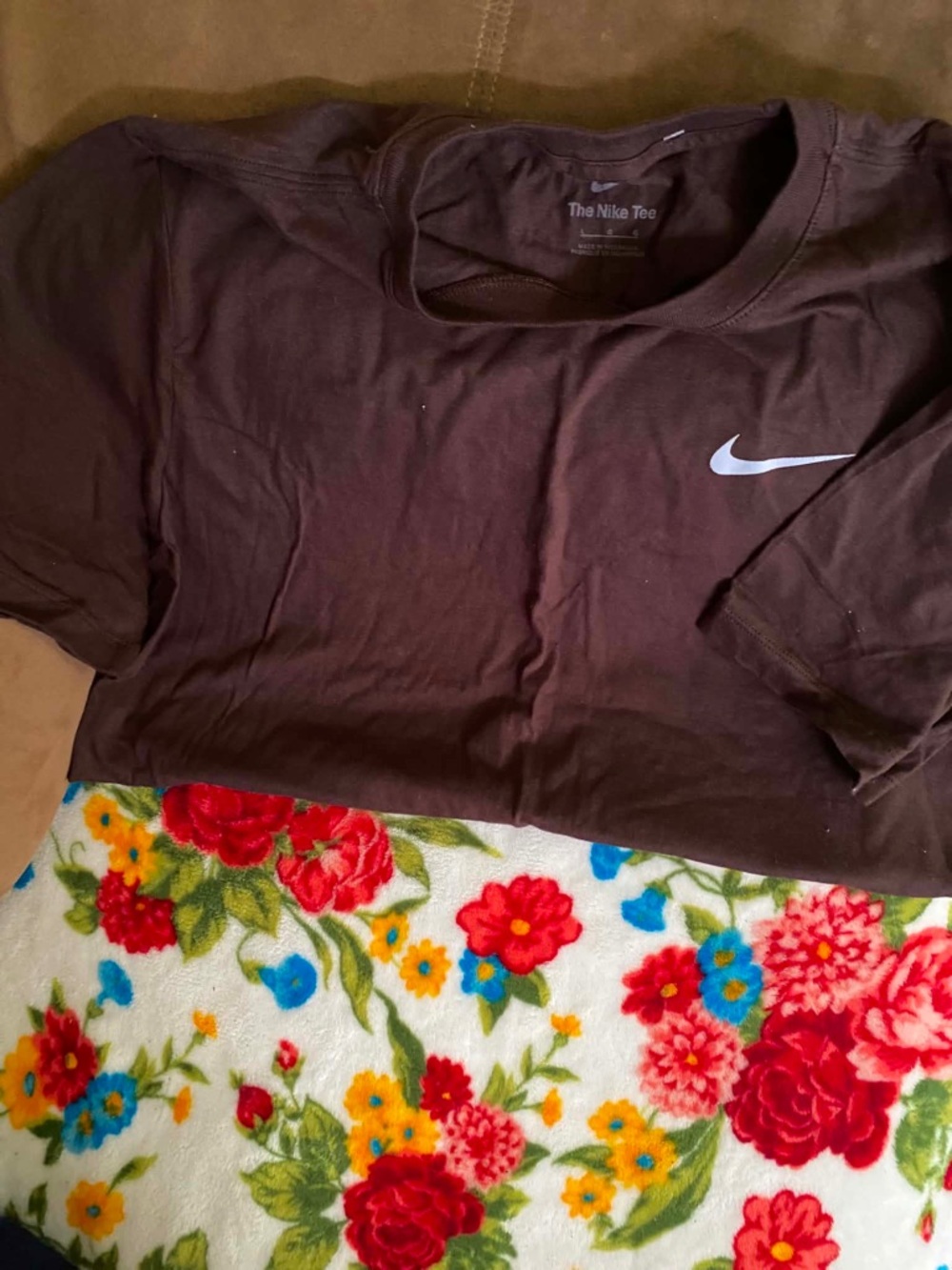Nike Men’s Brown Crewneck Tee